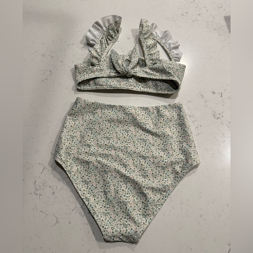 Floral Ruffle Bikini Set - Picture 4 of 5